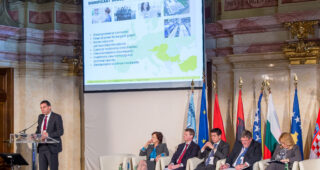 12. Vienna Economic Forum – Vienna Dialogue 2015